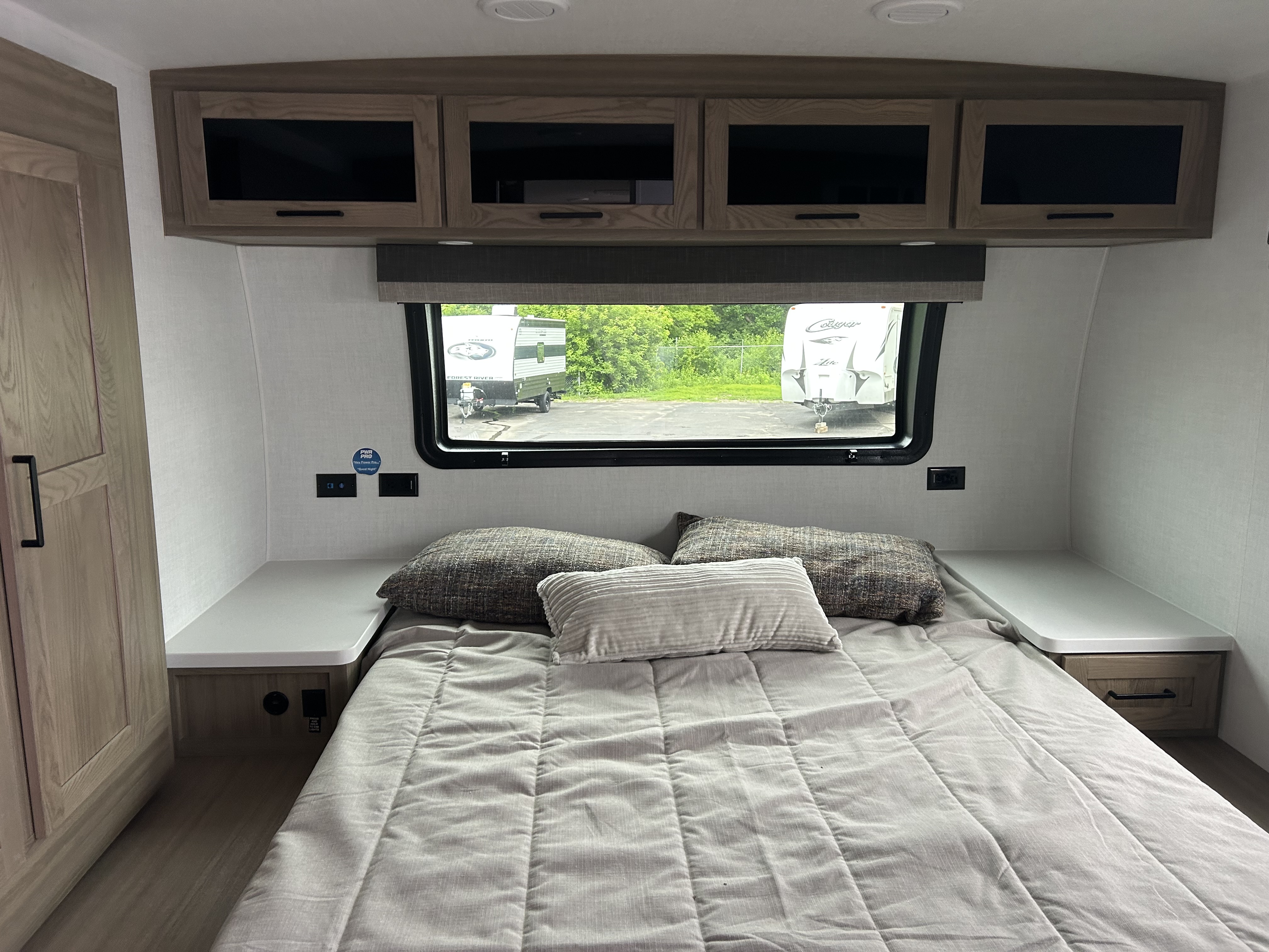 2027 Forest River Rockwood Mini Lite 2515S - Image 13