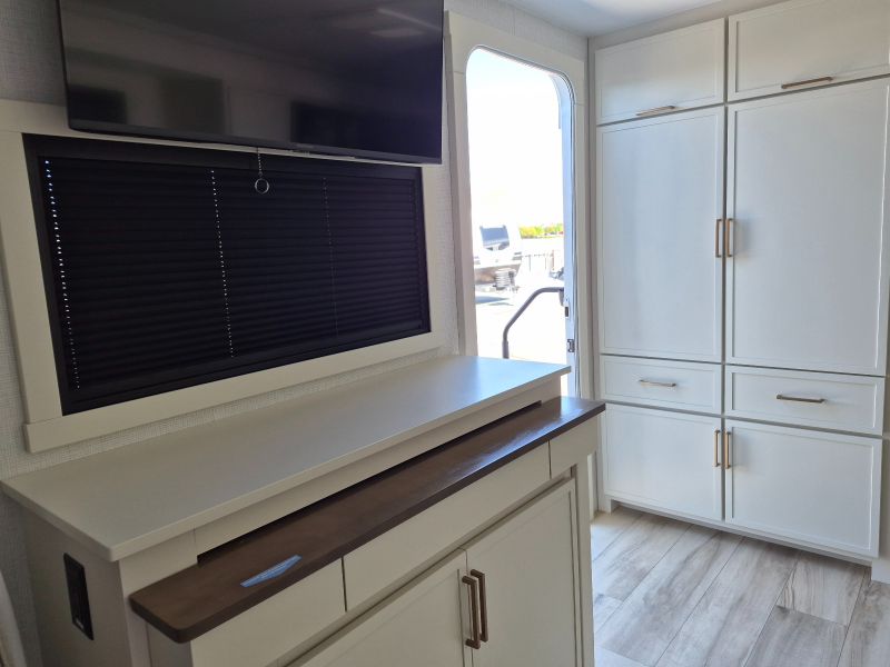 2026 Brinkley RV Model Ix 23x - Image 16