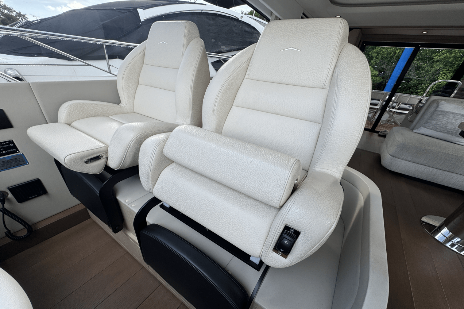 2023 Azimut Azimut 53 FLY Base - Image 23