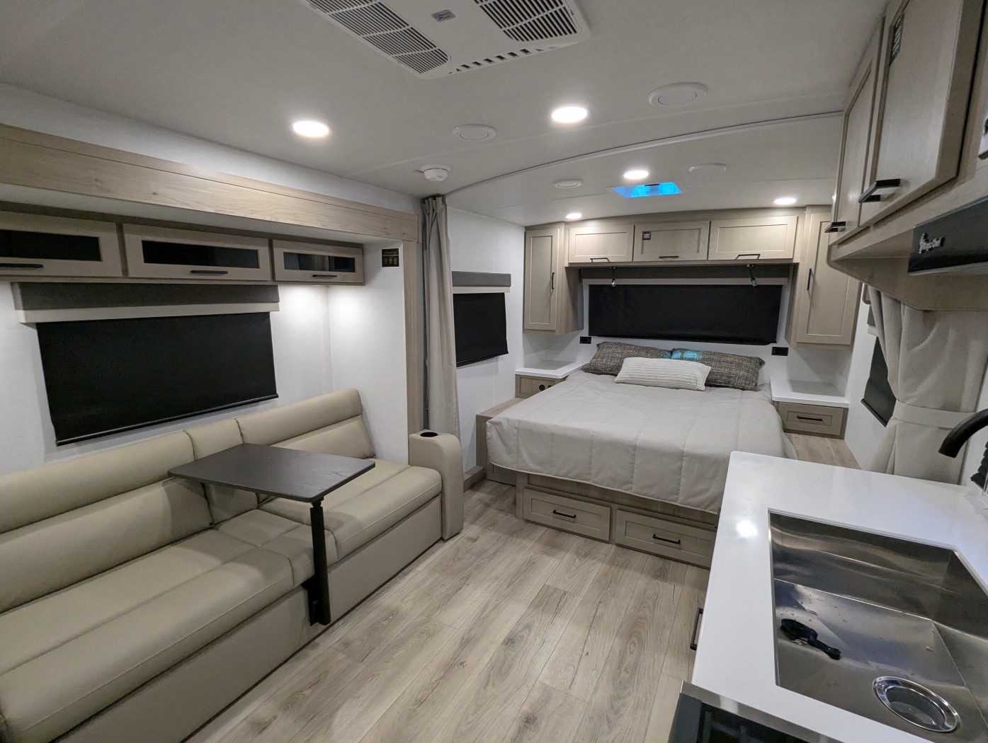 2026 Forest River Rockwood Mini Lite 2109S - Image 8