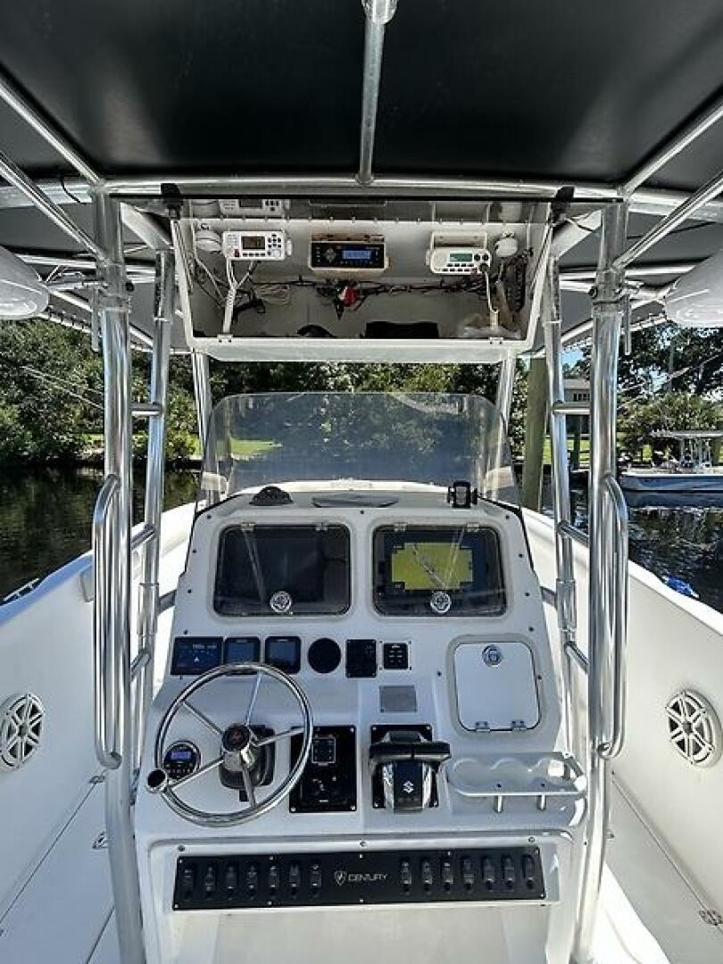 2000 Century 3100 Center Console - Image 6