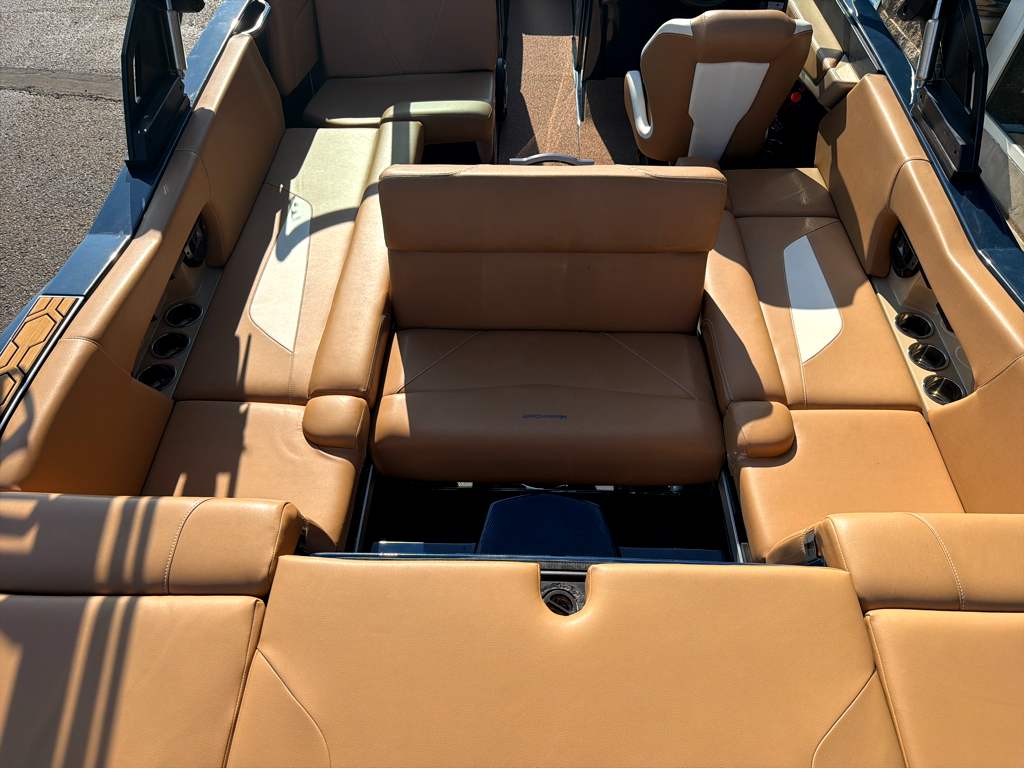 2022 MasterCraft NXT 22 - Image 23