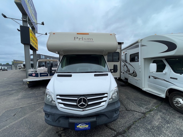 2016 COACHMEN PRISM 2200LE - Image 4