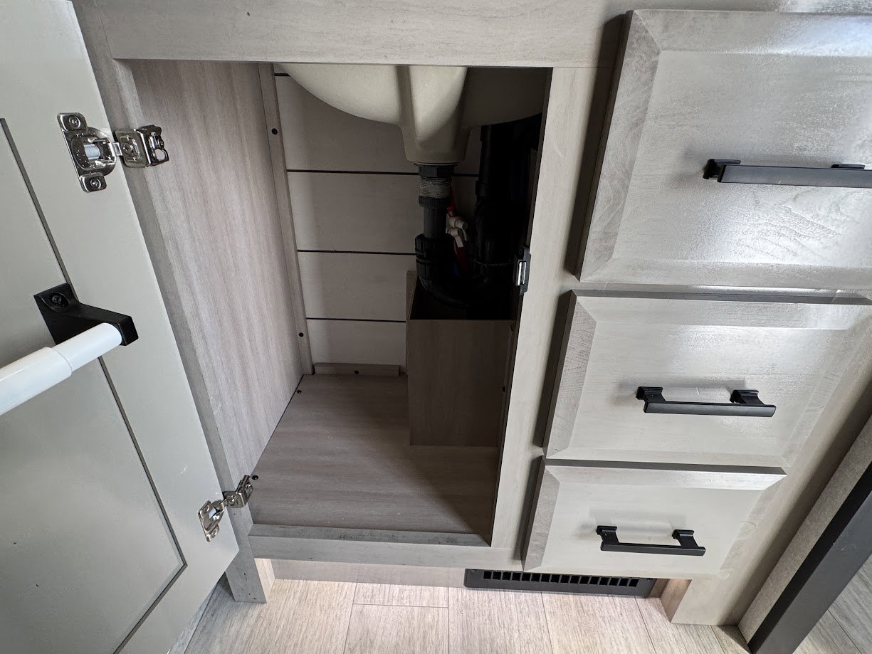 2026 JAYCO PINNACLE 32RLTS - Image 43