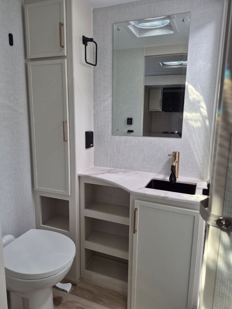 2026 Brinkley RV Model Ix 23x - Image 7