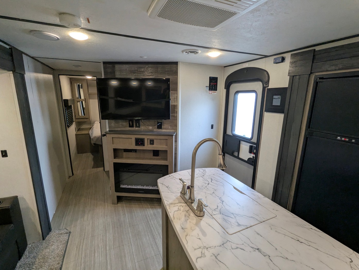 2021 Keystone Hideout West 30BHKSWE - Image 19