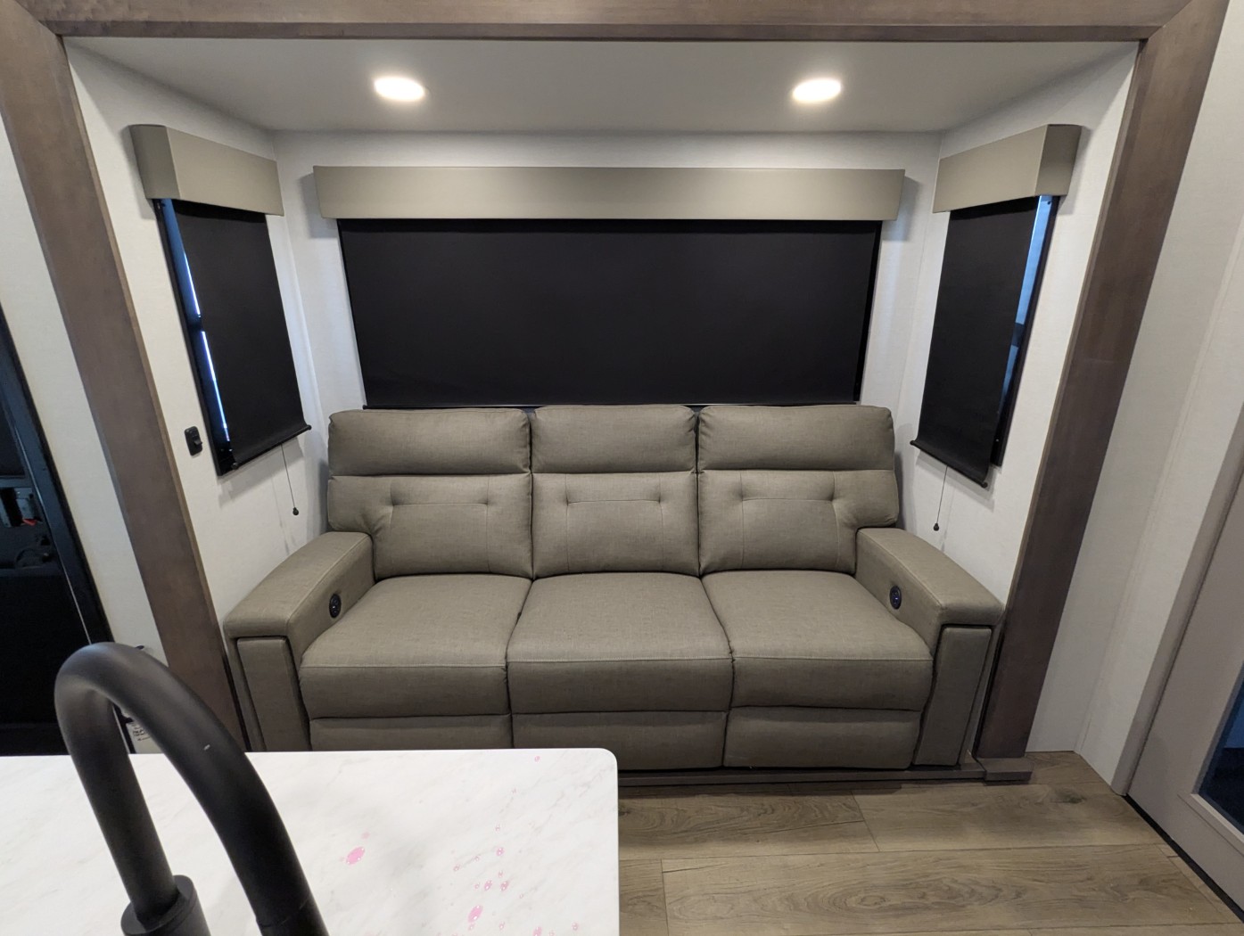 2026 Alliance RV Valor