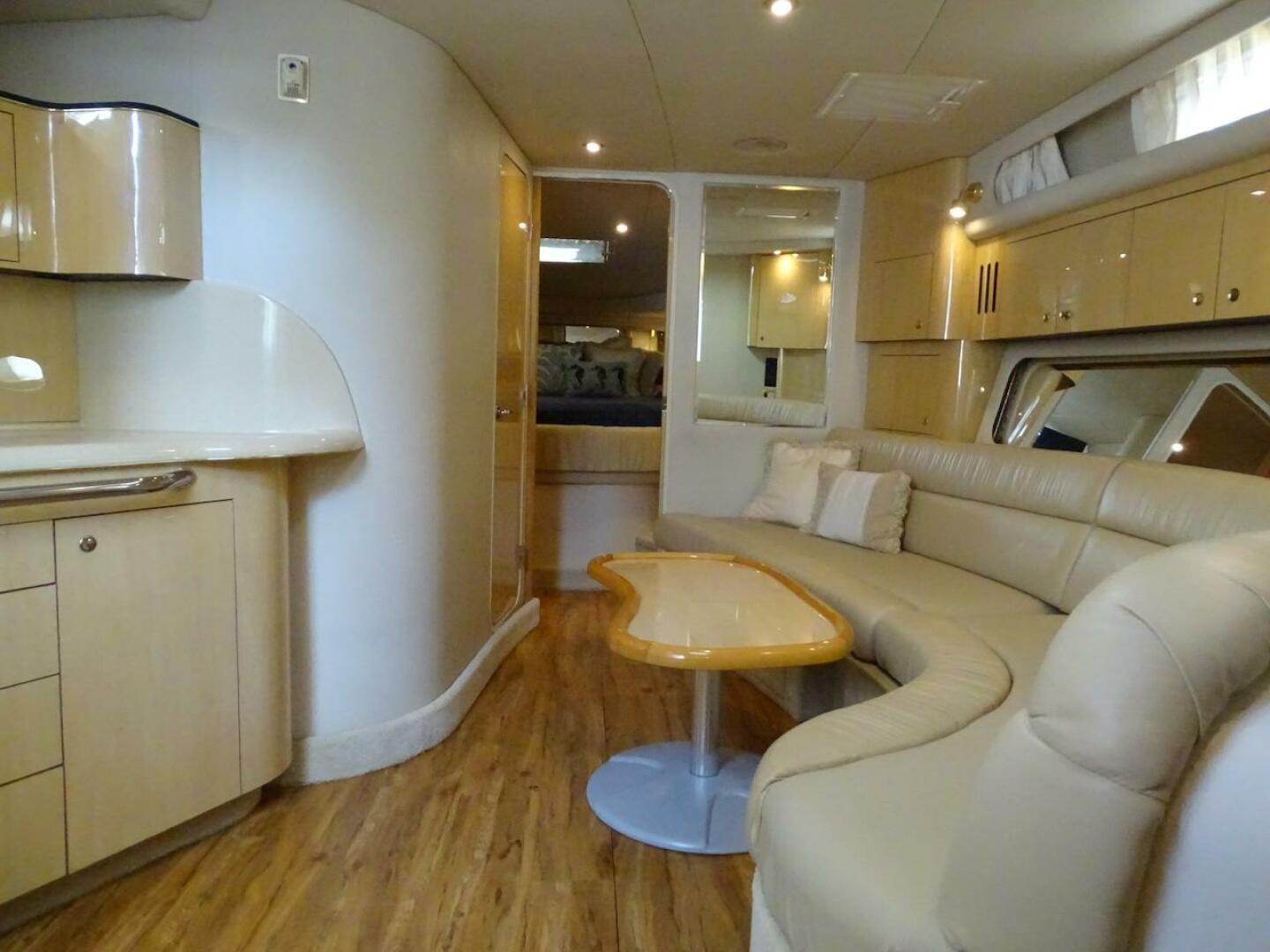 2001 Sea Ray 410 Sundancer - Image 10