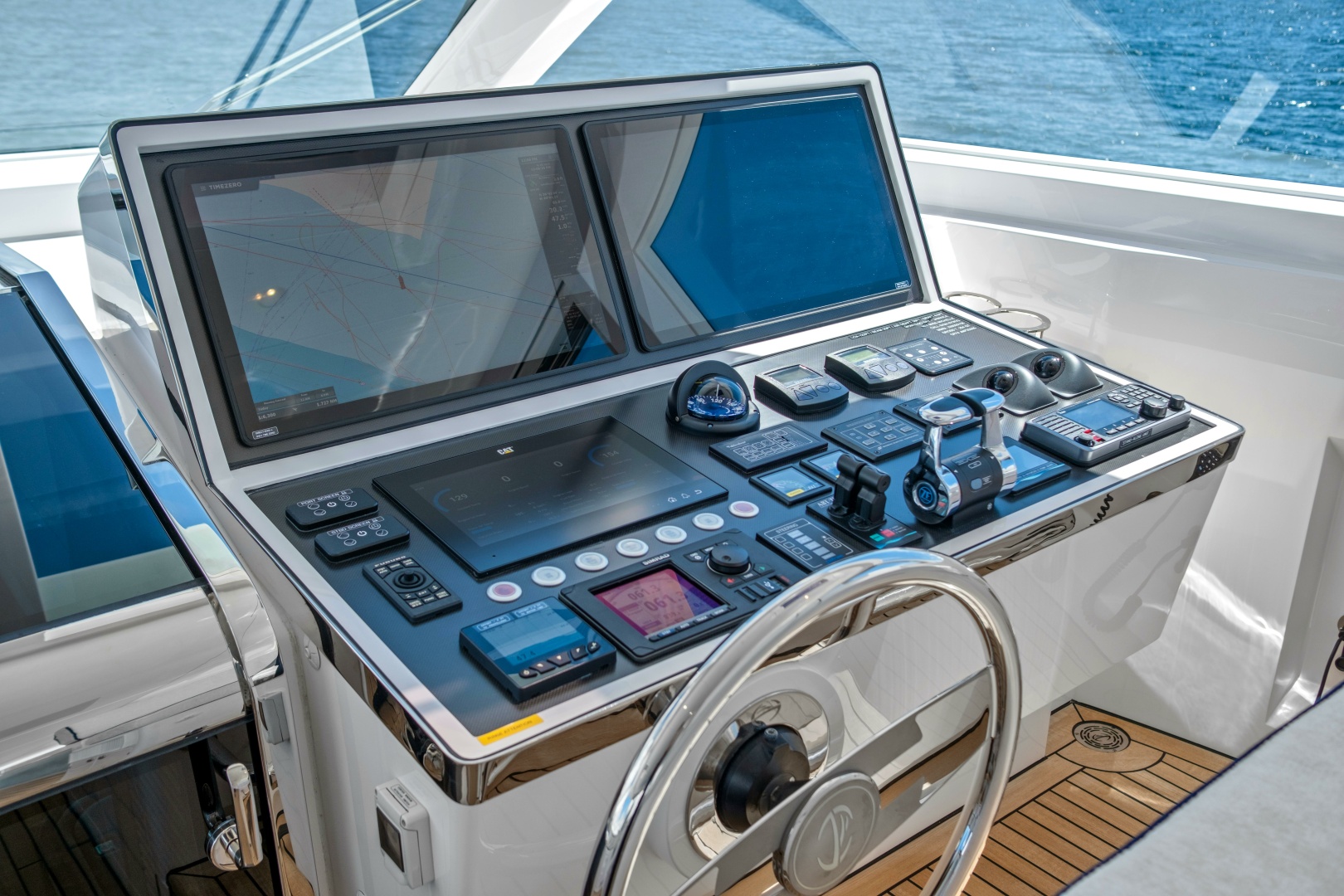 2025 Horizon Raised Pilothouse - Image 49