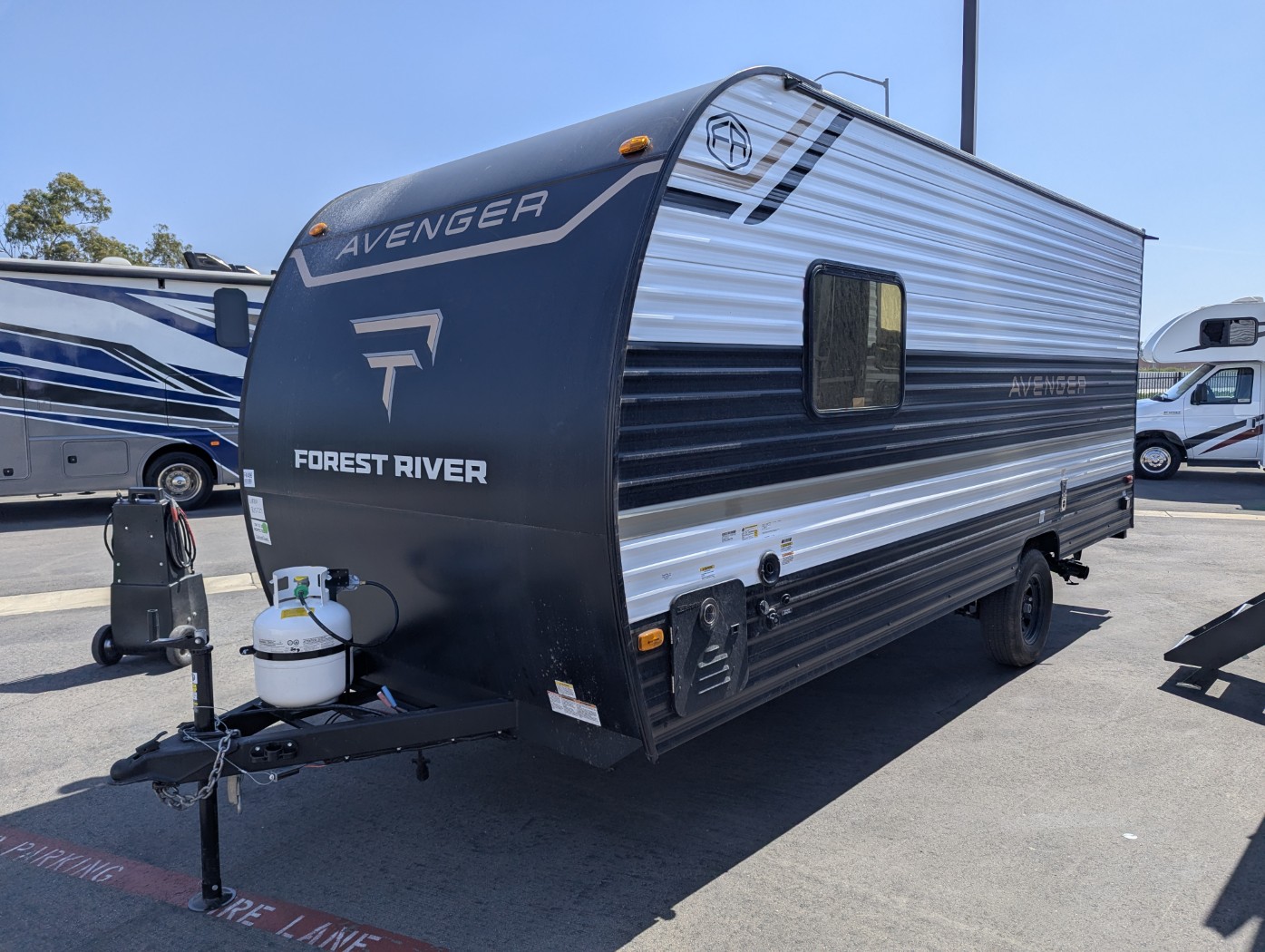 2026 Prime Time Avenger LT 16RBX - Image 2