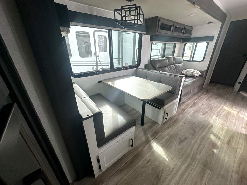 2026 VENTURE RV SPORTTREK 343VBH - Image 16