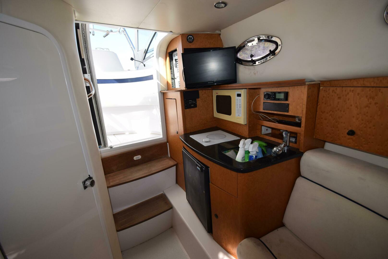 2005 Donzi 38 ZSF - Image 40