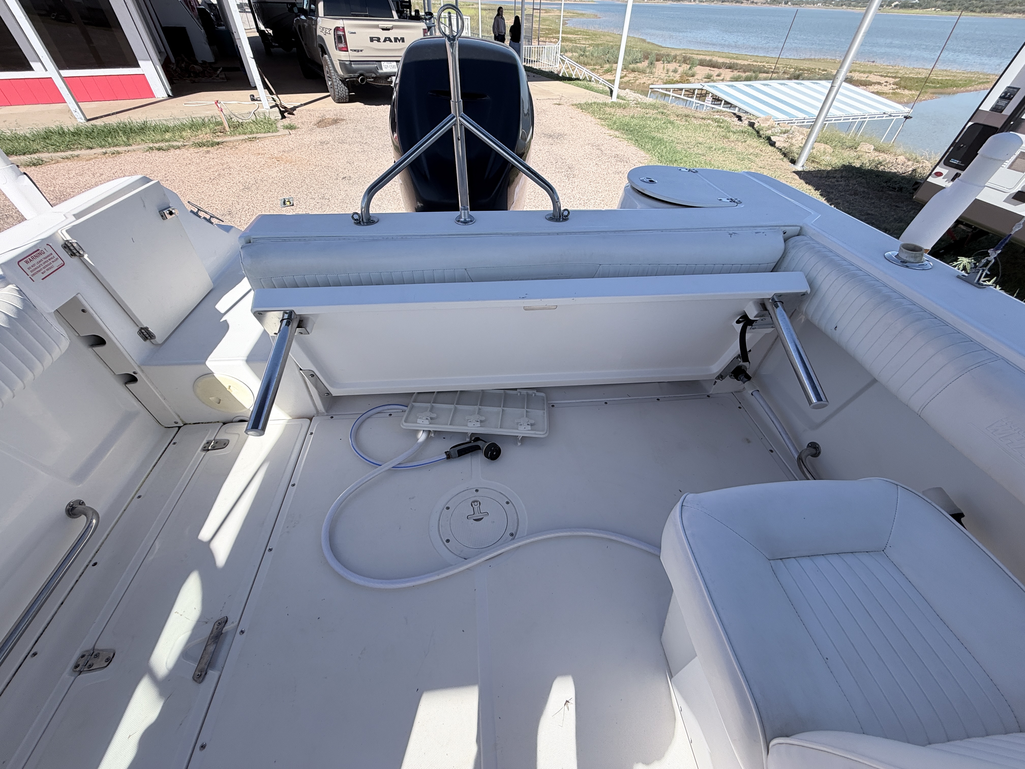 2003 BOSTON WHALER 210 VENTURA - Image 25