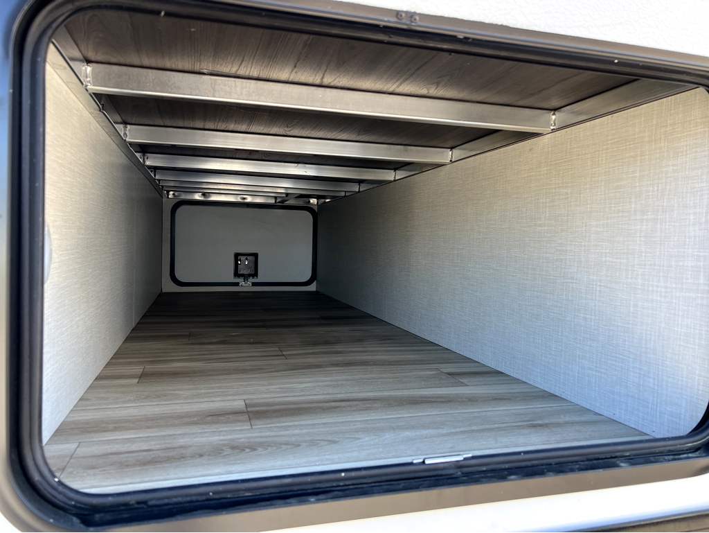 2026 VENTURE RV STRATUS 282VFD - Image 5