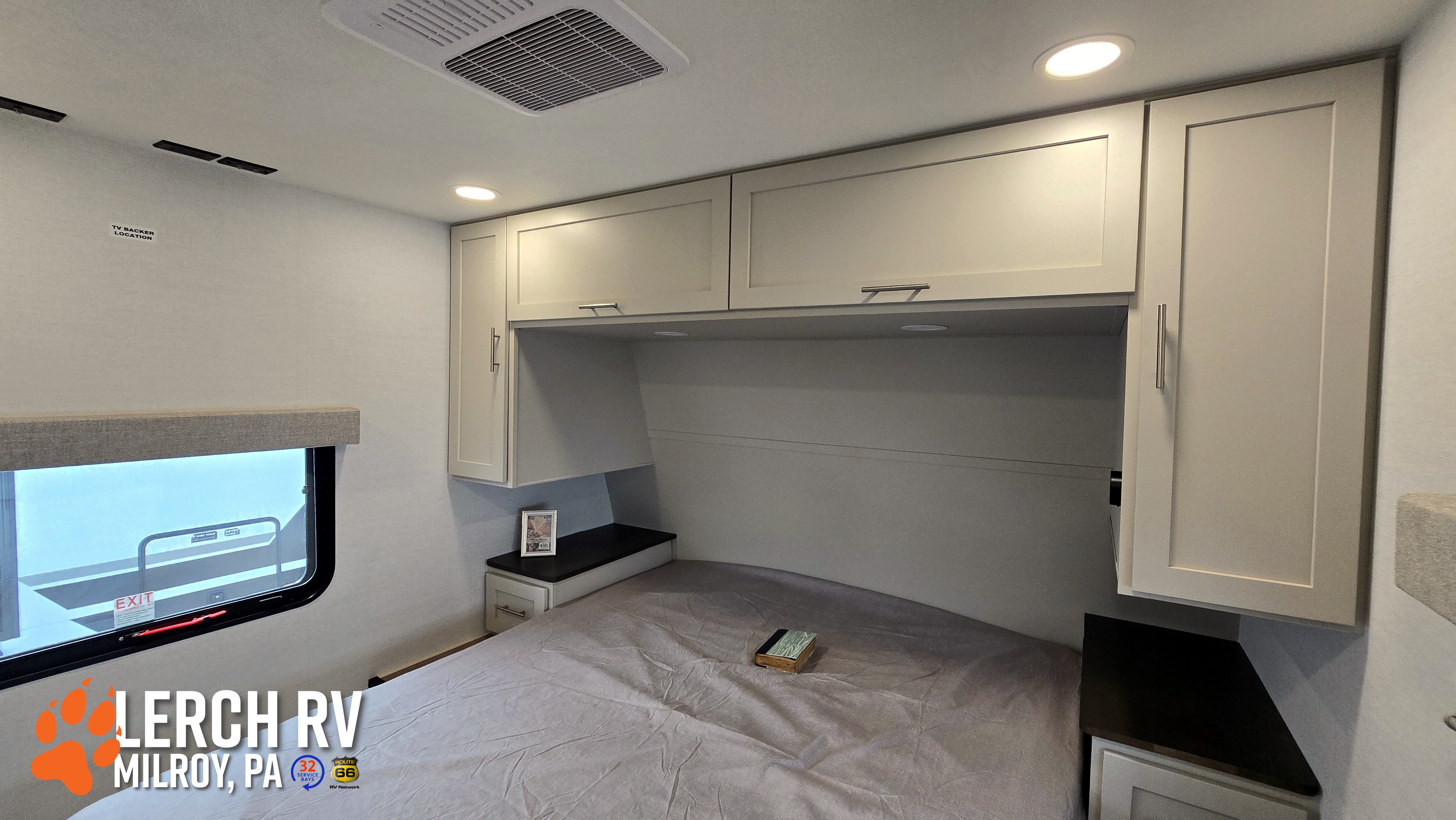 2027 Alliance RV Avenue 298RL - Image 33