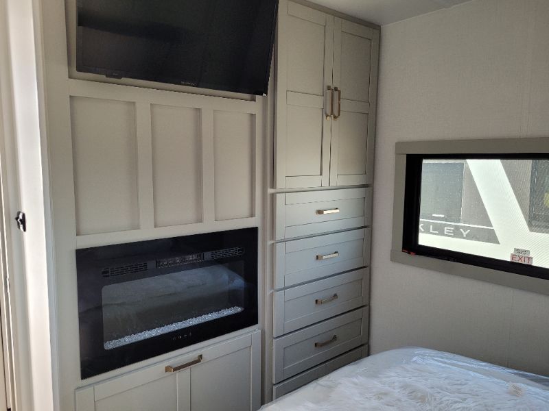2026 Brinkley RV Model Z AIR 297 - Image 21