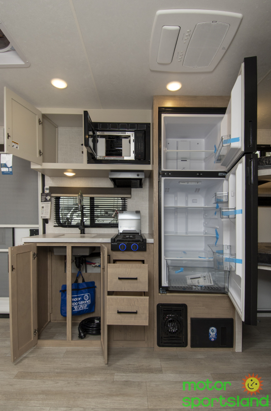 2026 Ember RV E-Series 19ETS - Image 21