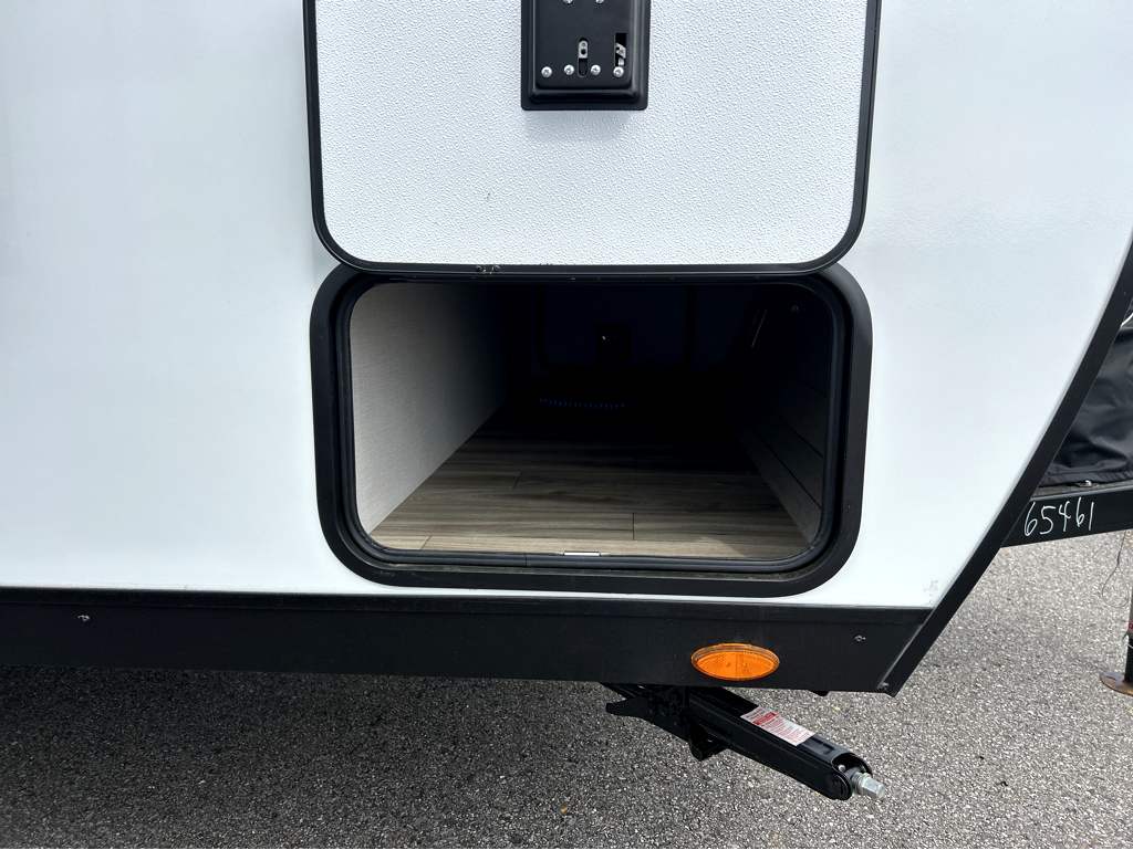 2026 VENTURE RV SPORTTREK STINGER 181VRK - Image 5