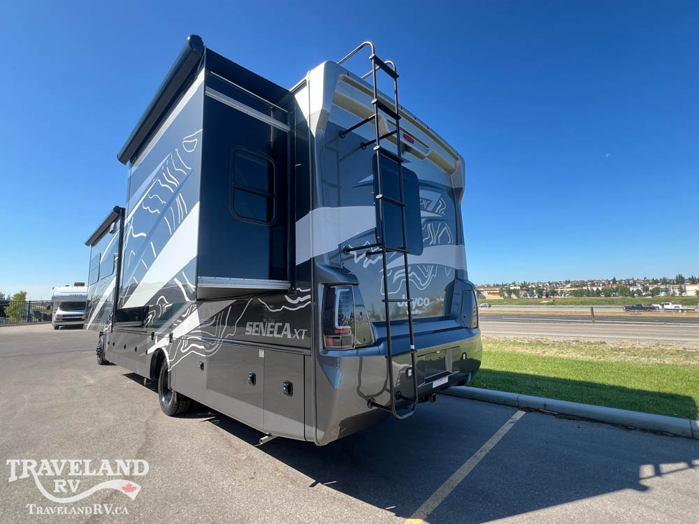 2023 Jayco Seneca XT 35L - Image 8