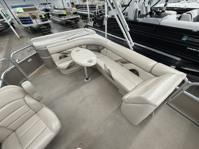 2011 SUNCHASER 8520 - Image 13