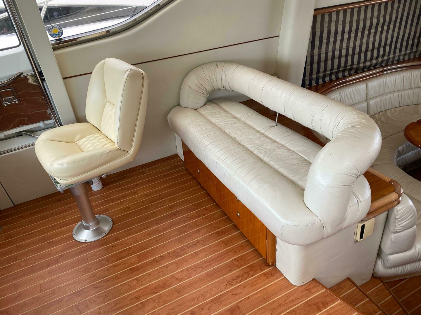 1998 Sunseeker 62 Manhattan - Image 18