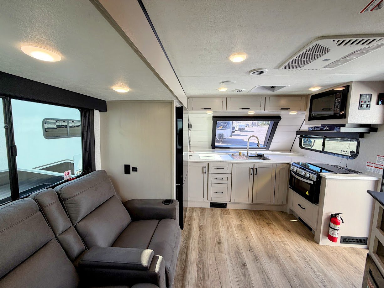 2026 JAYCO JAY FEATHER 24FK - Image 6