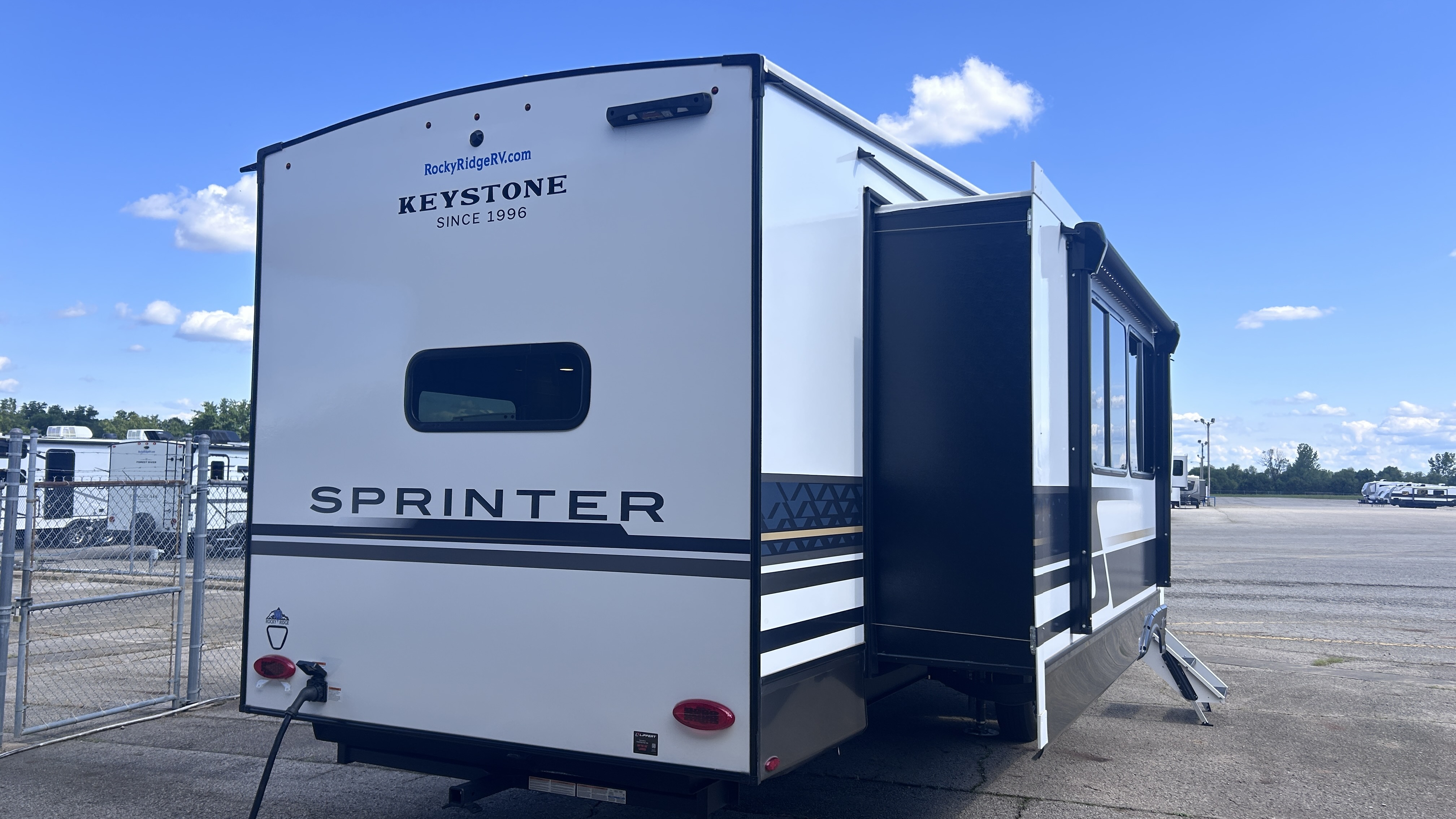 2026 Keystone Sprinter 3840LRK - Image 7