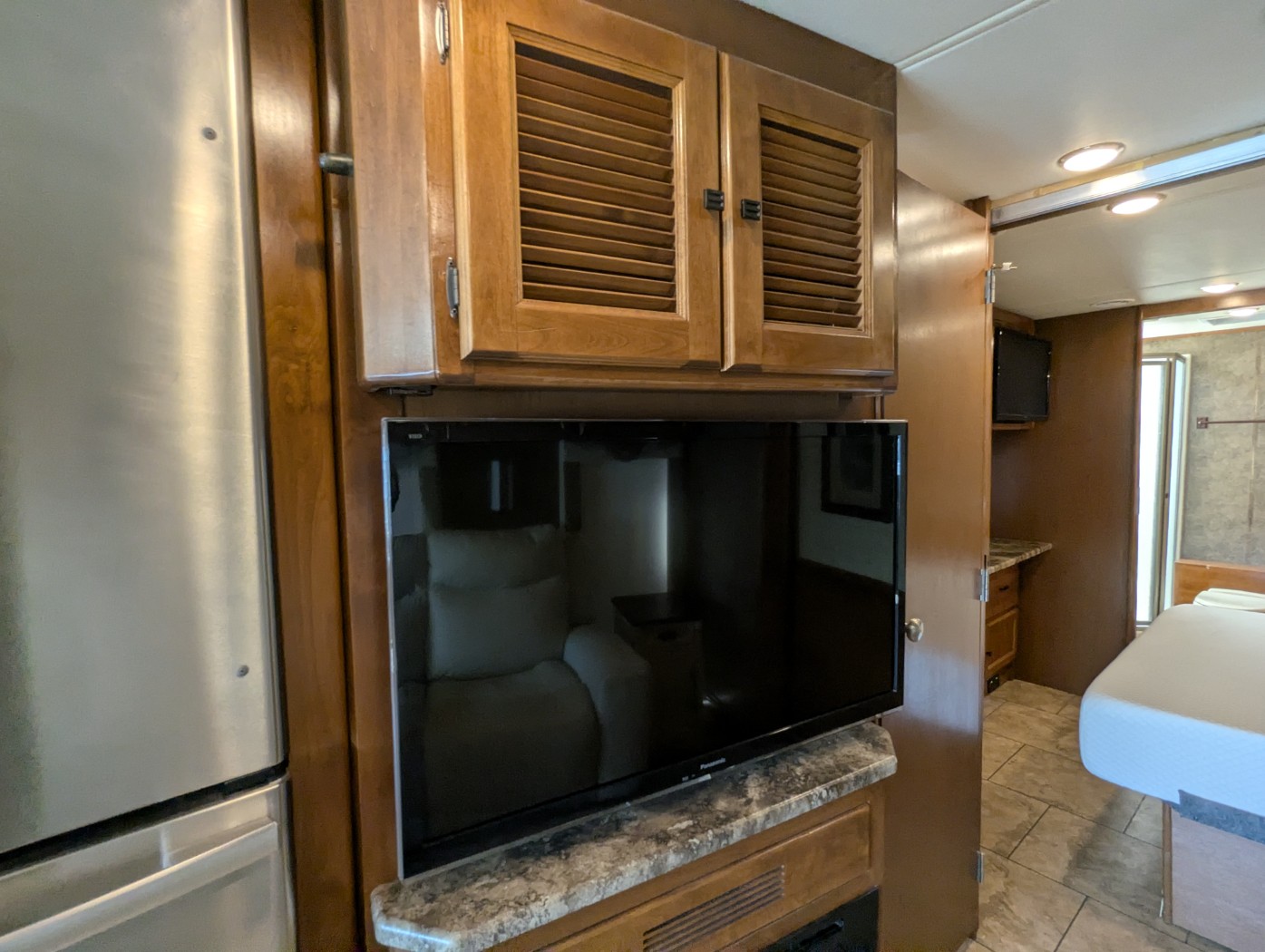 2014 Tiffin Allegro 36 LA - Image 22