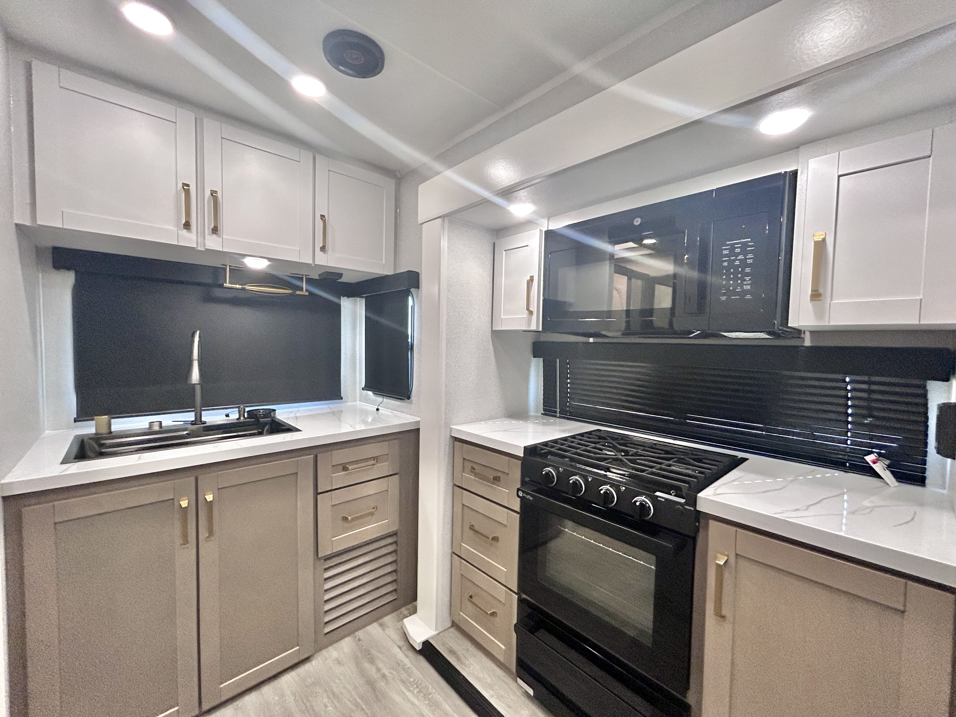 2026 Jayco Eagle HT 230MLCS - Image 13
