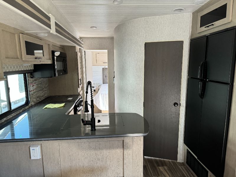 2023 Forest River Stealth KS3016G - Image 8