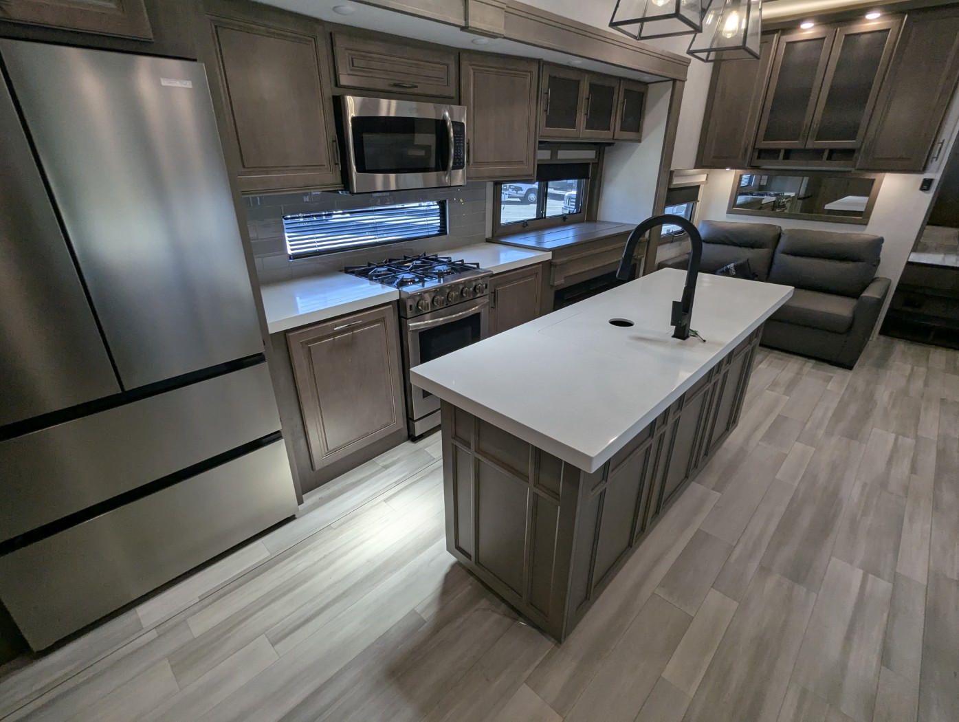 2023 Grand Design Solitude 345GK - Image 35