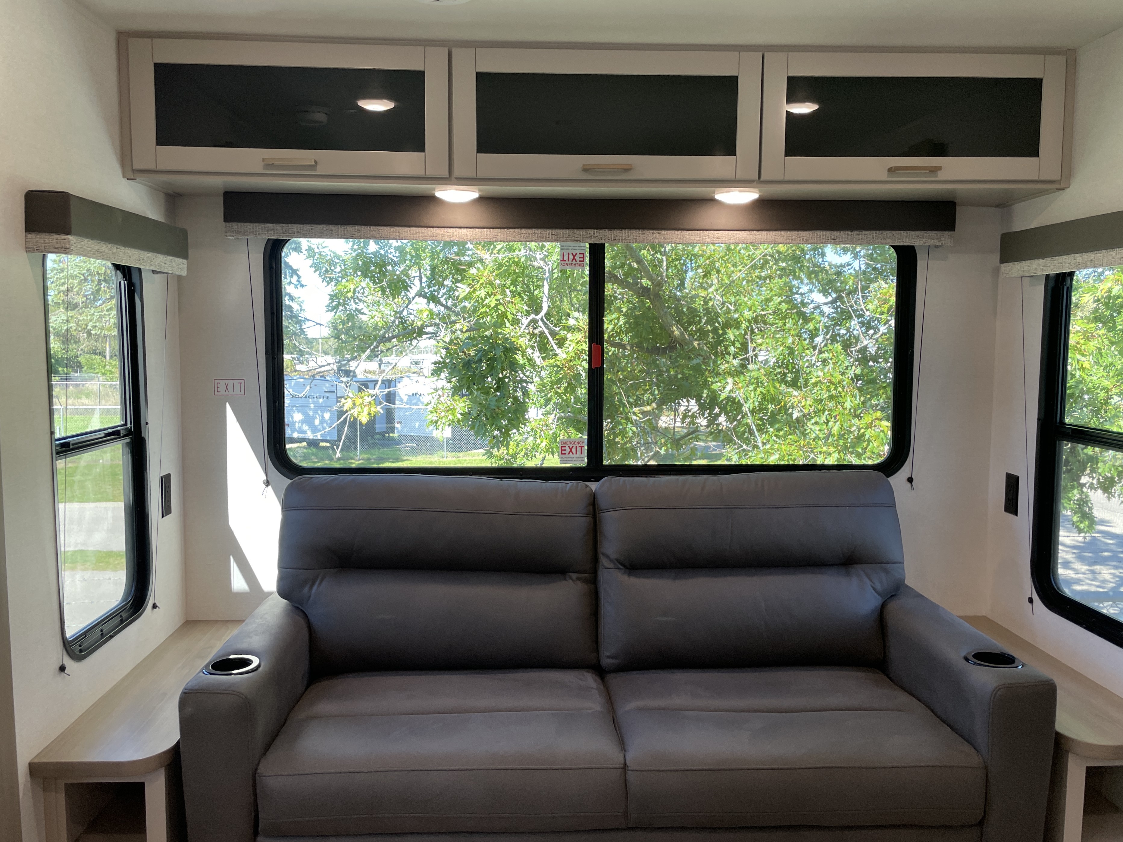 2027 Jayco Jay Flight SLX 334RTS - Image 8