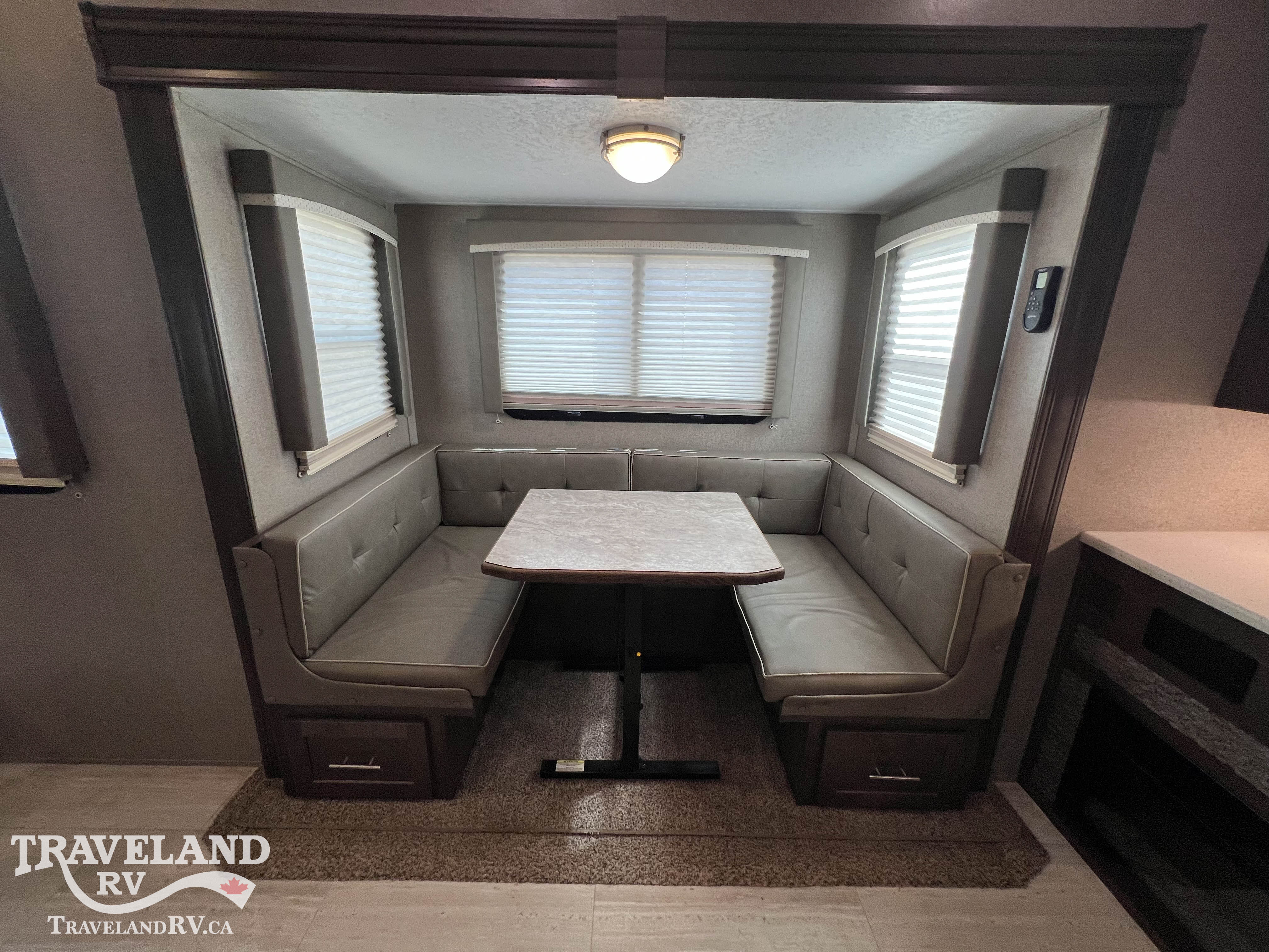 2020 Forest River Rockwood Signature Ultra Lite 2896MB - Image 19