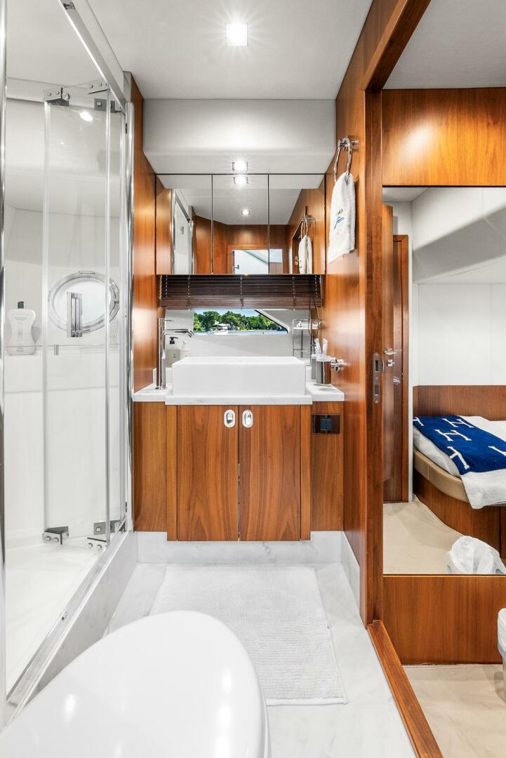 2016 Sunseeker Manhattan 65 - Image 72