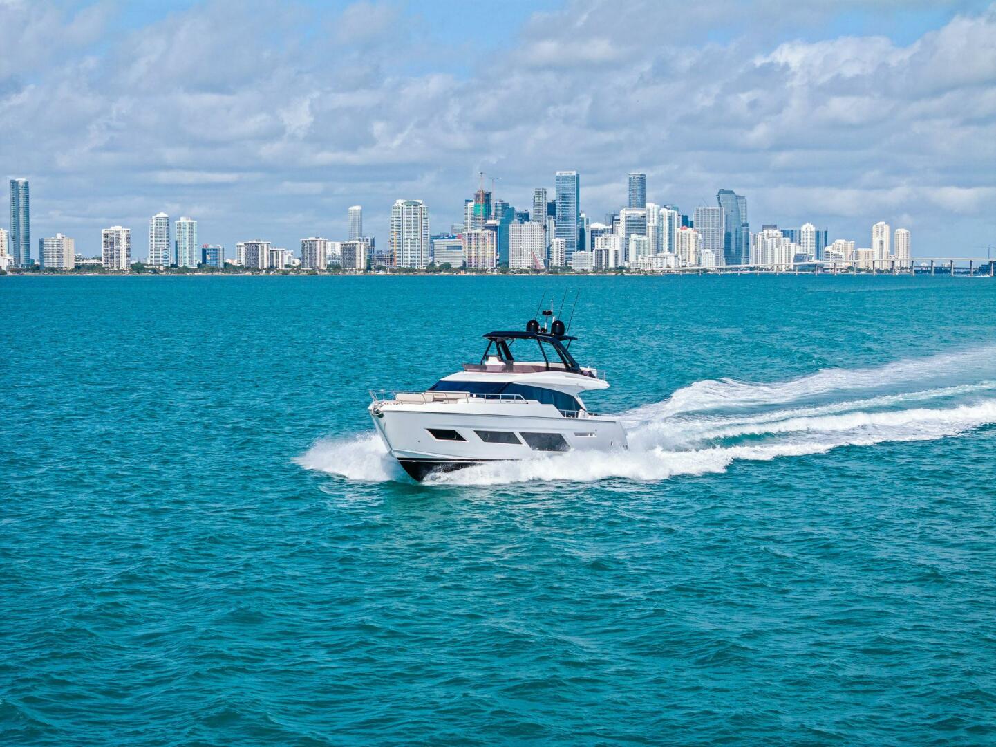 2024 Ferretti Yachts 720 - Image 8