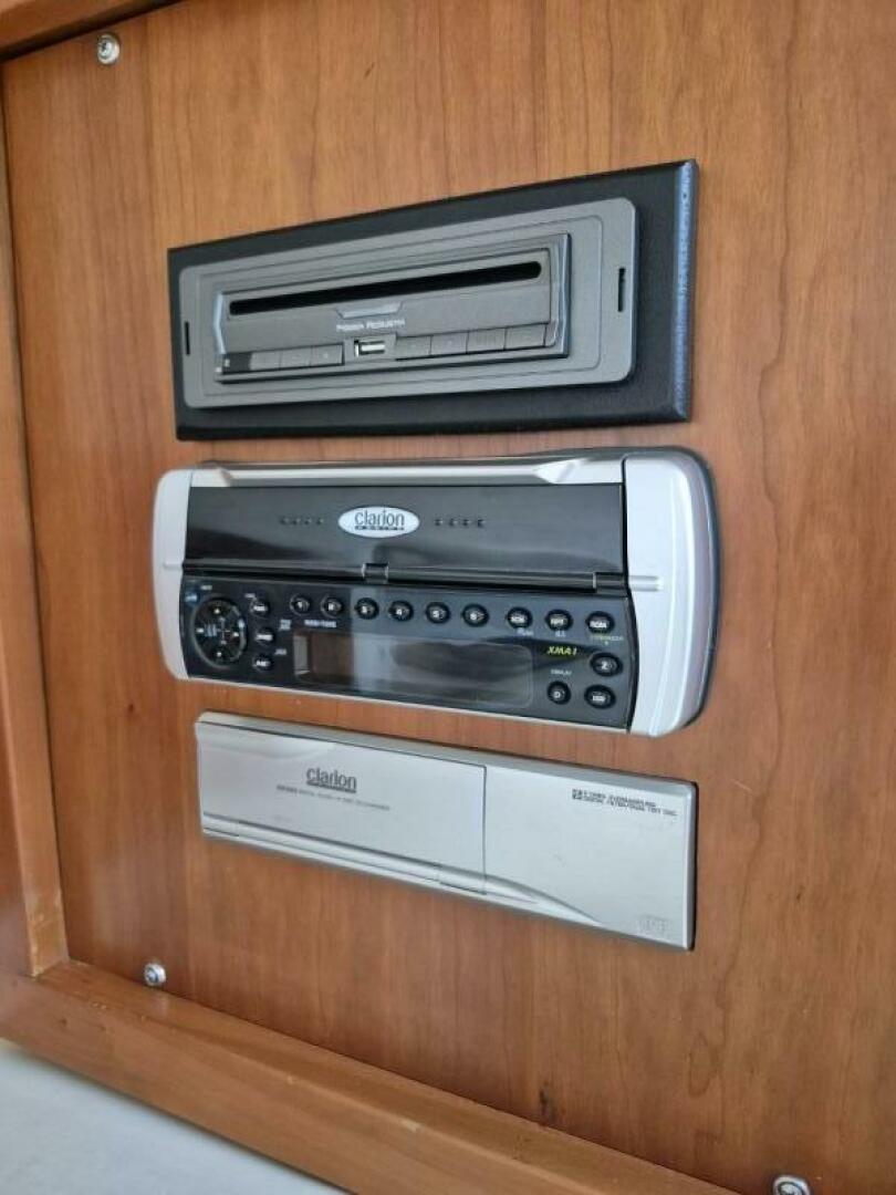 2004 Riviera 4000 Offshore - Image 62