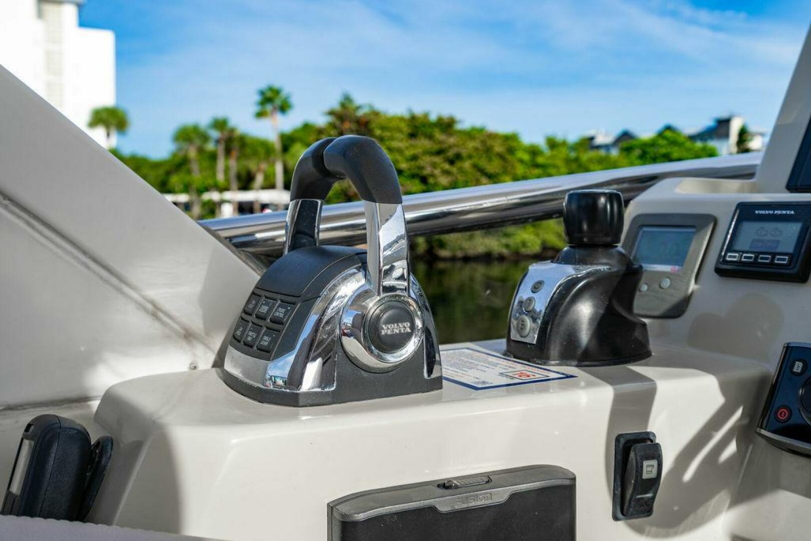 2015 Azimut Fly 50 - Image 46