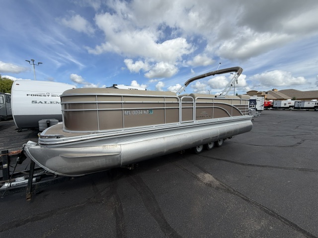 2012 BENNINGTON 2274GL - Image 1