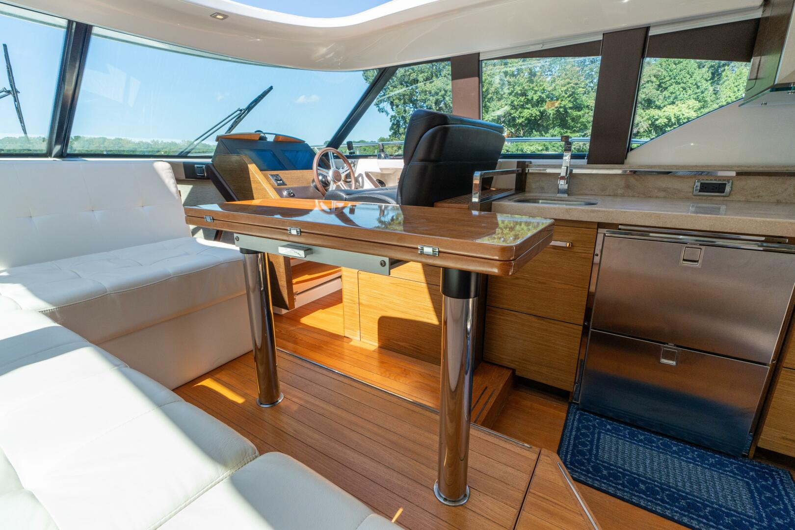 2015 Tiara Yachts 44 Coupe - Image 10