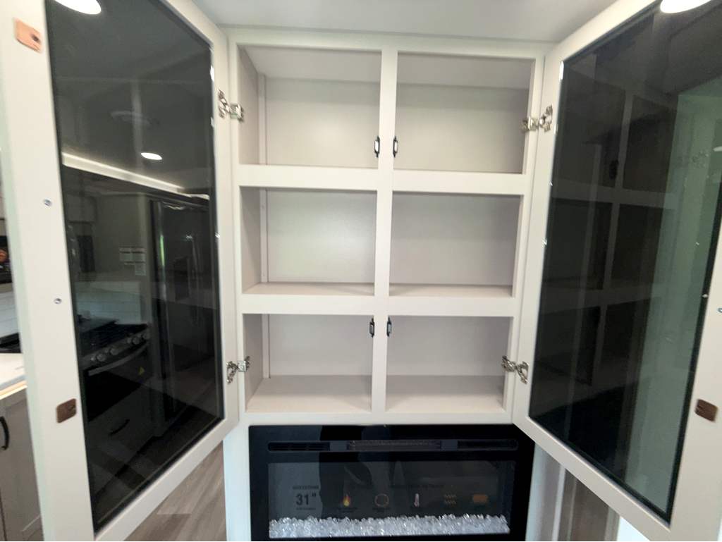 2027 JAYCO PRECEPT 36C - Image 20