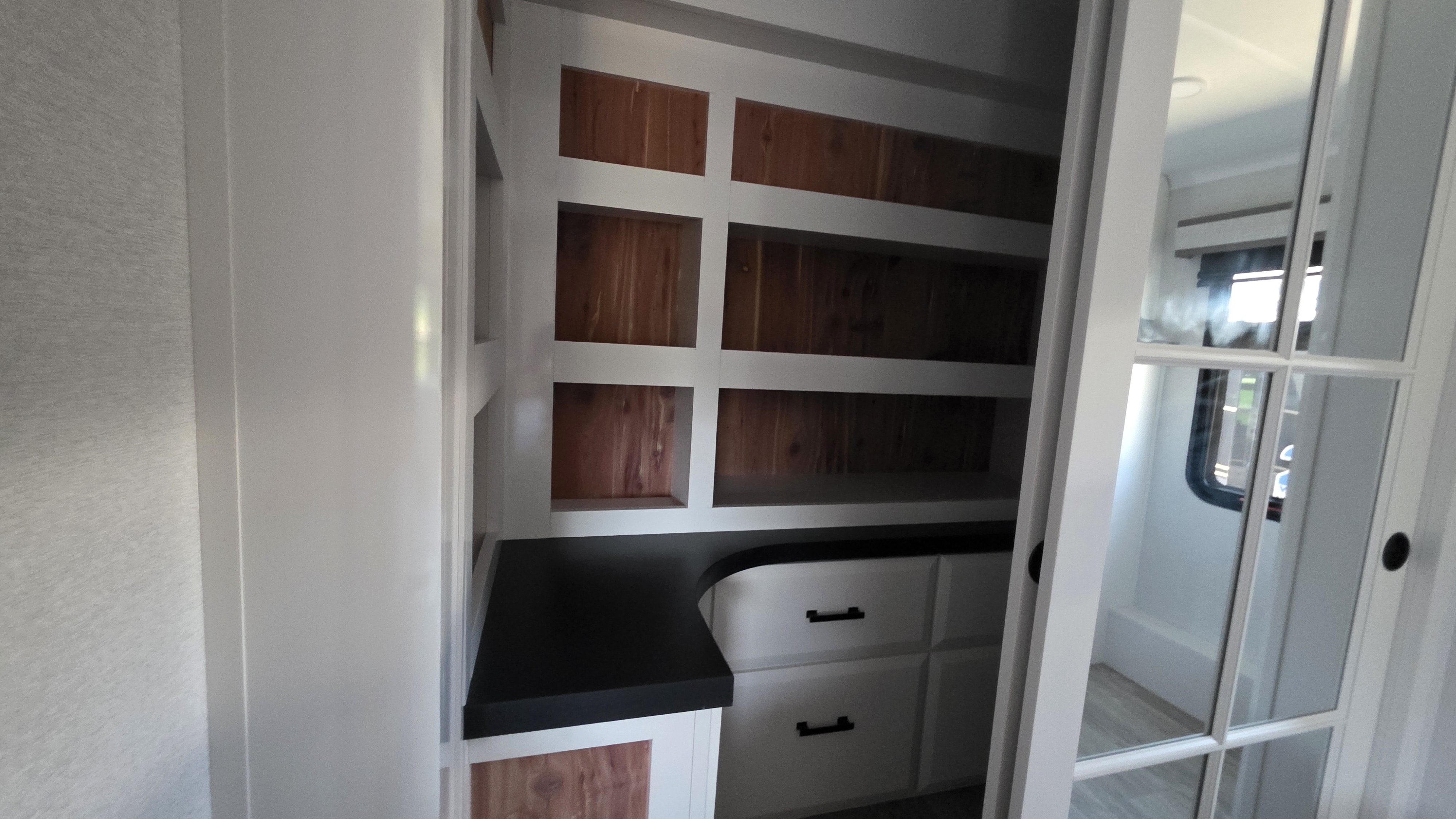 2027 JAYCO PINNACLE 32RLTS - Image 22
