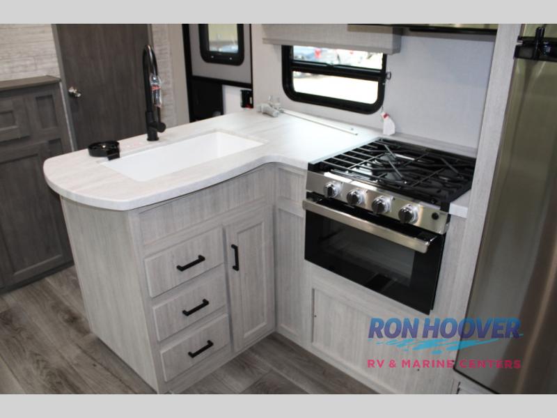 2026 COACHMEN CATALINA 343BHTSLE RHB - Image 23