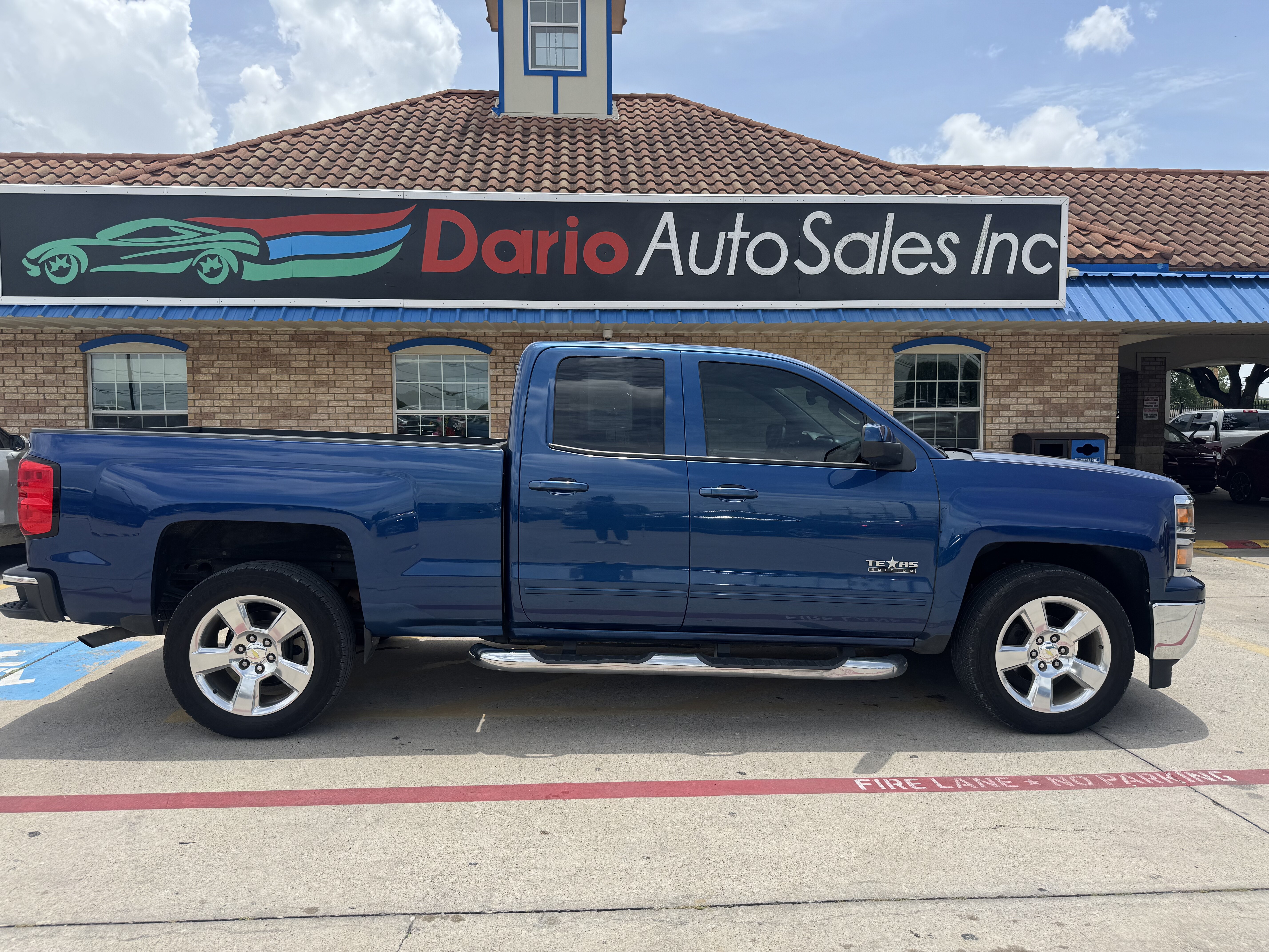 2015 Chevrolet Silverado 1500-V8 Extended Cab LT 2WD - Image 8