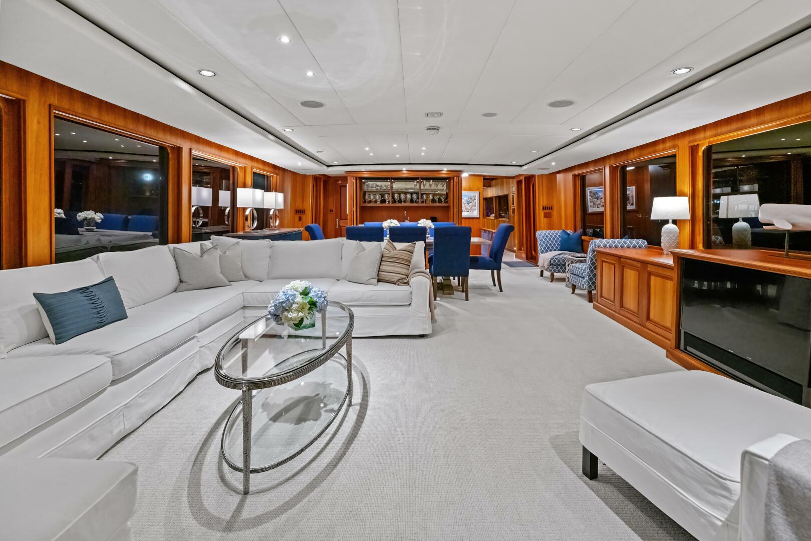 1998 Burger Raised Pilothouse - Image 2