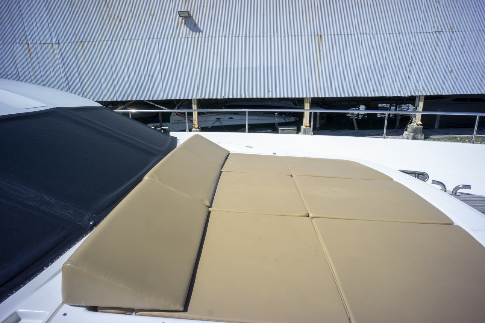 2000 Ferretti Yachts Custom Line 94 - Image 43
