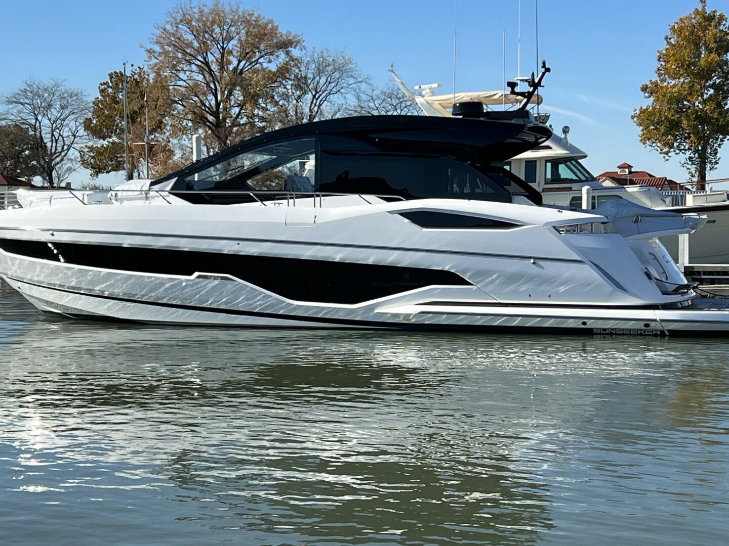 2026 Sunseeker 55 Predator - Image 9