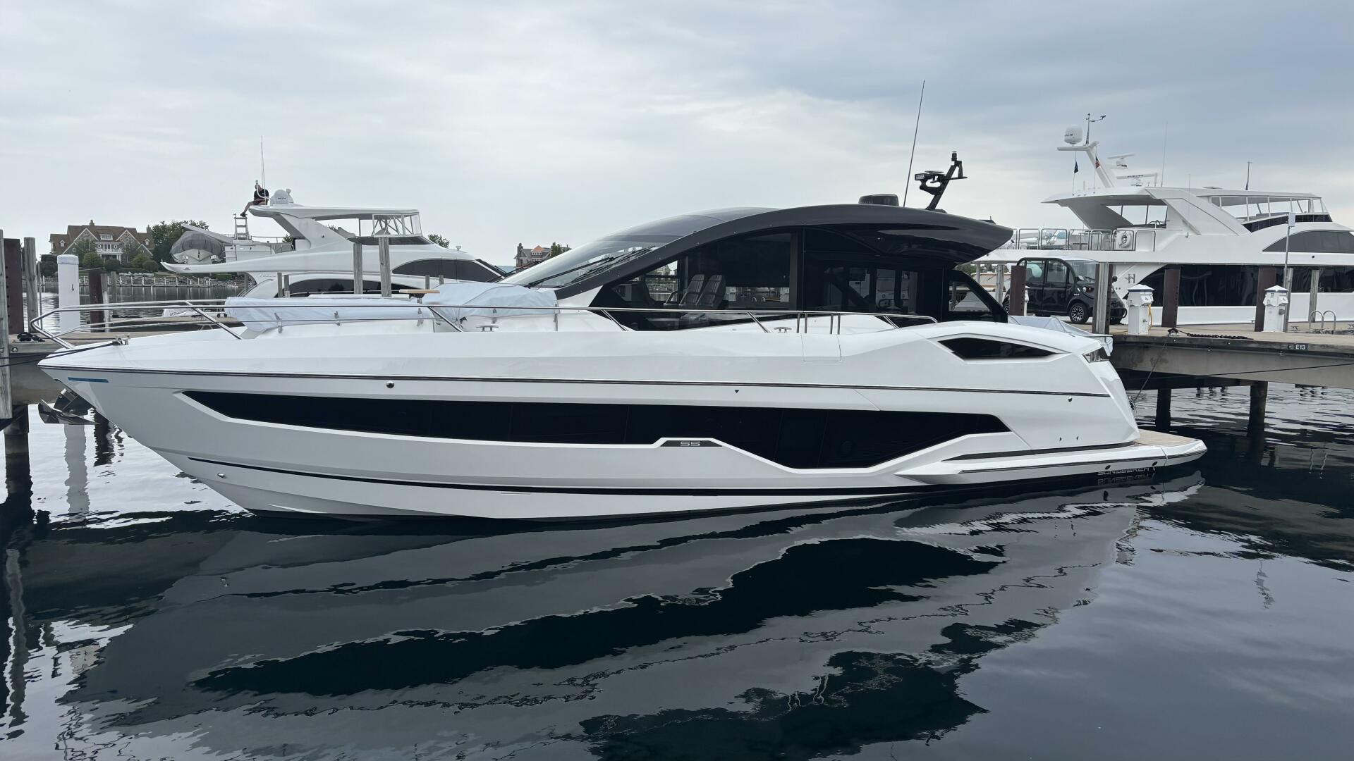 2026 Sunseeker 55 Predator - Image 13