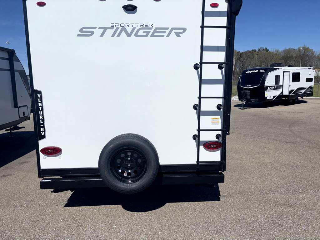 2026 VENTURE RV SPORTTREK STINGER 192VRB - Image 8