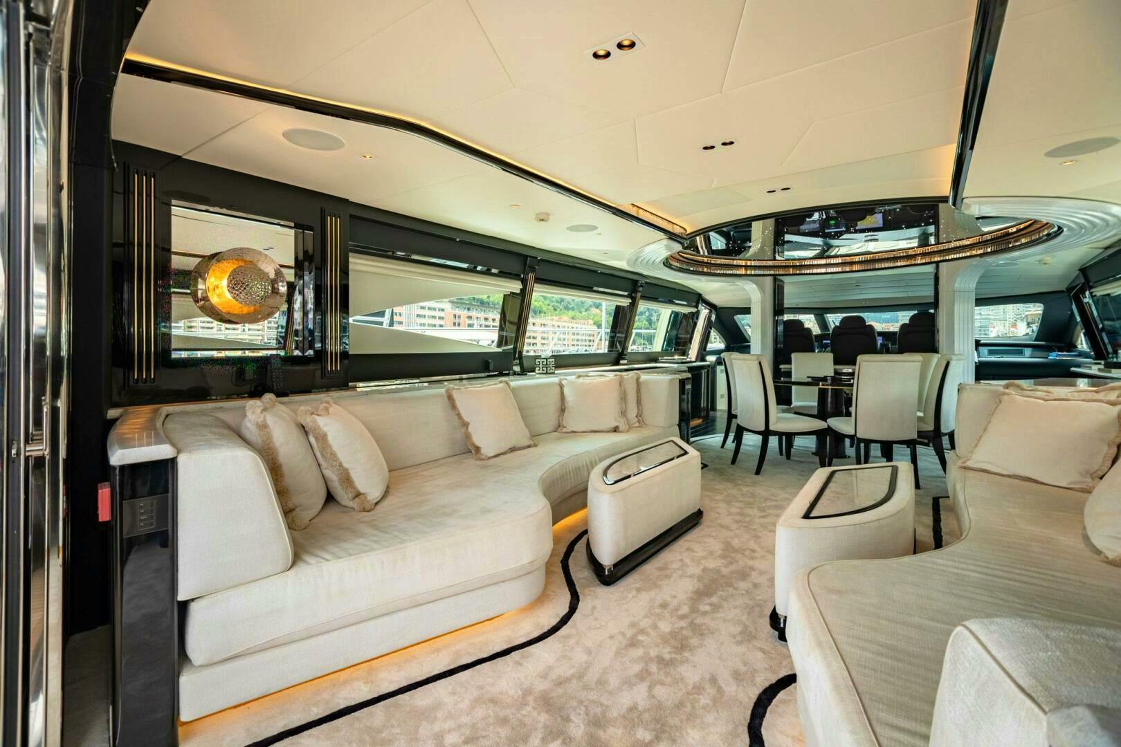 2013 Overmarine Mangusta 108 - Image 13