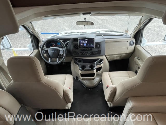 2025 Thor Motor Coach Freedom Eddie Bauer 28EB - Image 11